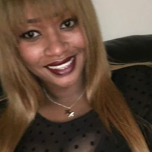 Meet your Posher, Tina